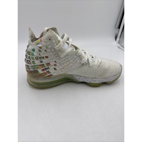 Size 8.5 - Nike LeBron 17 Air Command Force - Picture 5 of 8